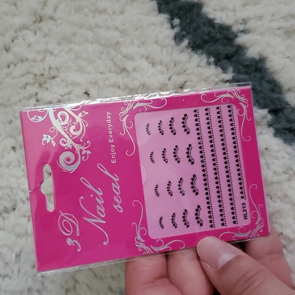 Assorted Nail Stickers - Picture 9 of 12